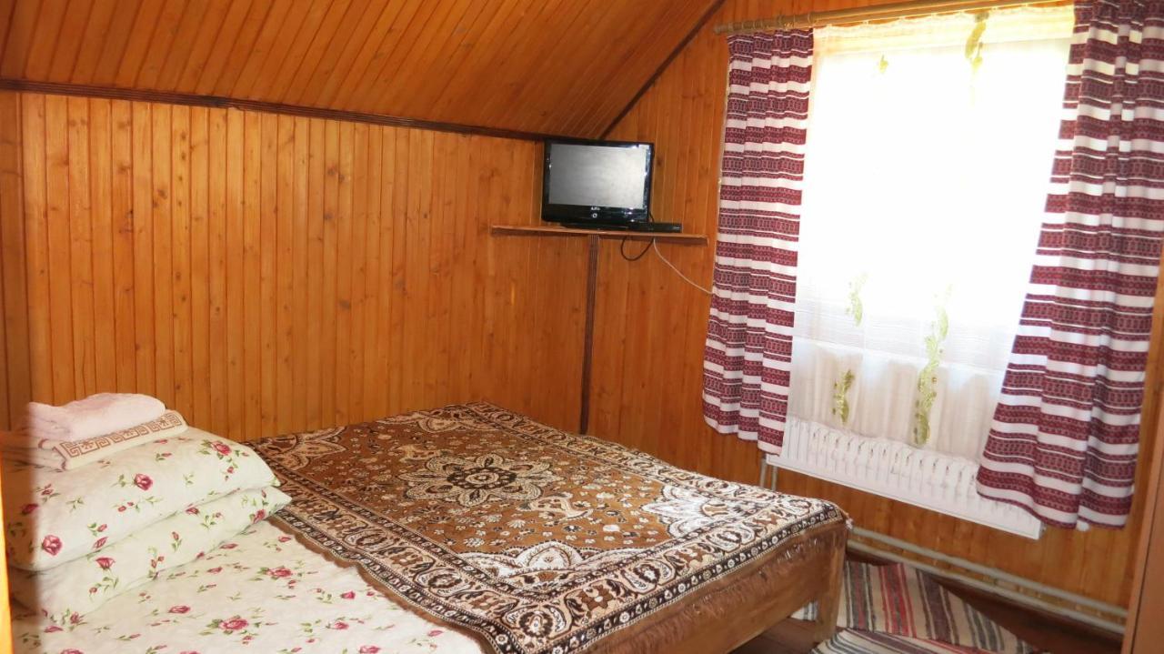 Cottage V Gorakh Izki Εξωτερικό φωτογραφία